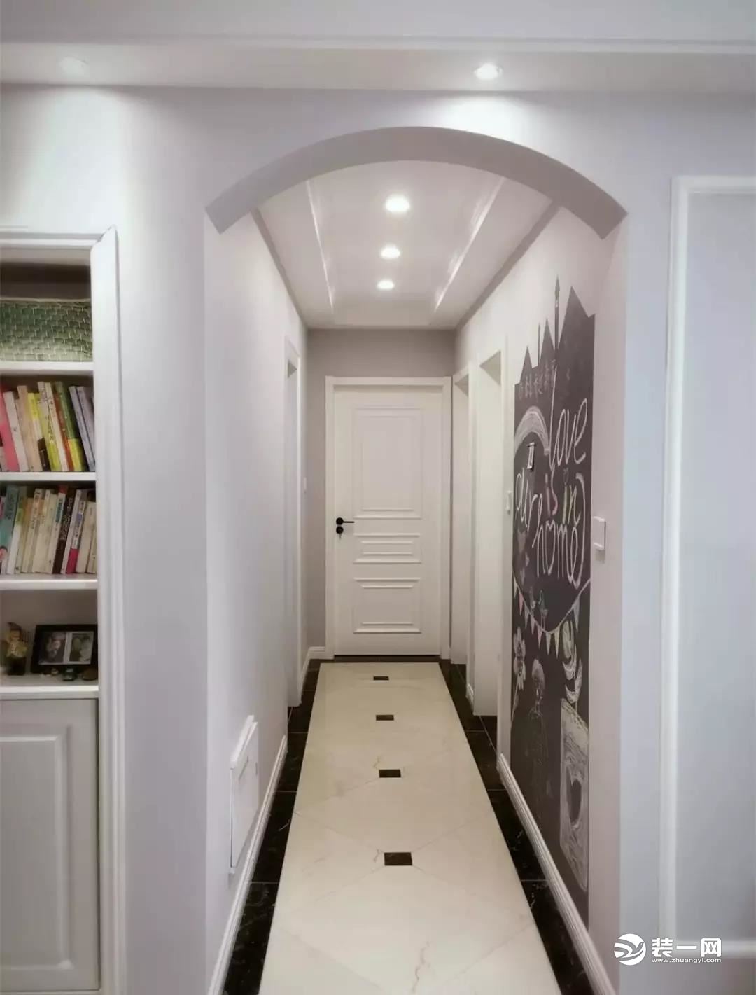 让朋友都羡慕的小户型走廊设计，你家的走廊过道，也这样做吧_显得